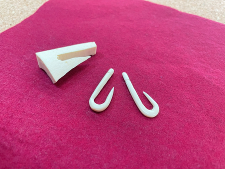 骨角器の釣針づくり
