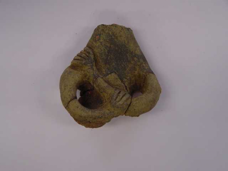Katakori dogu (figurine en argile au cou raide)