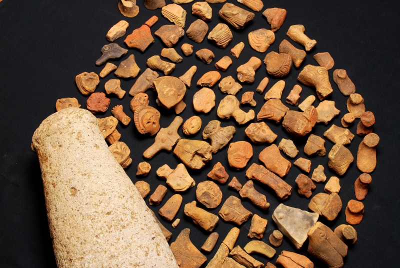 Articles excavés du site de Meotoishi