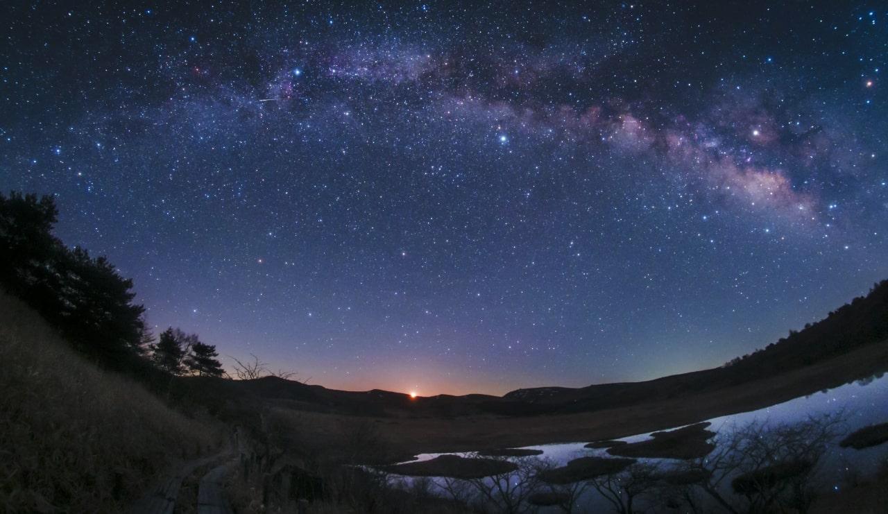 八島ヶ原の夜空